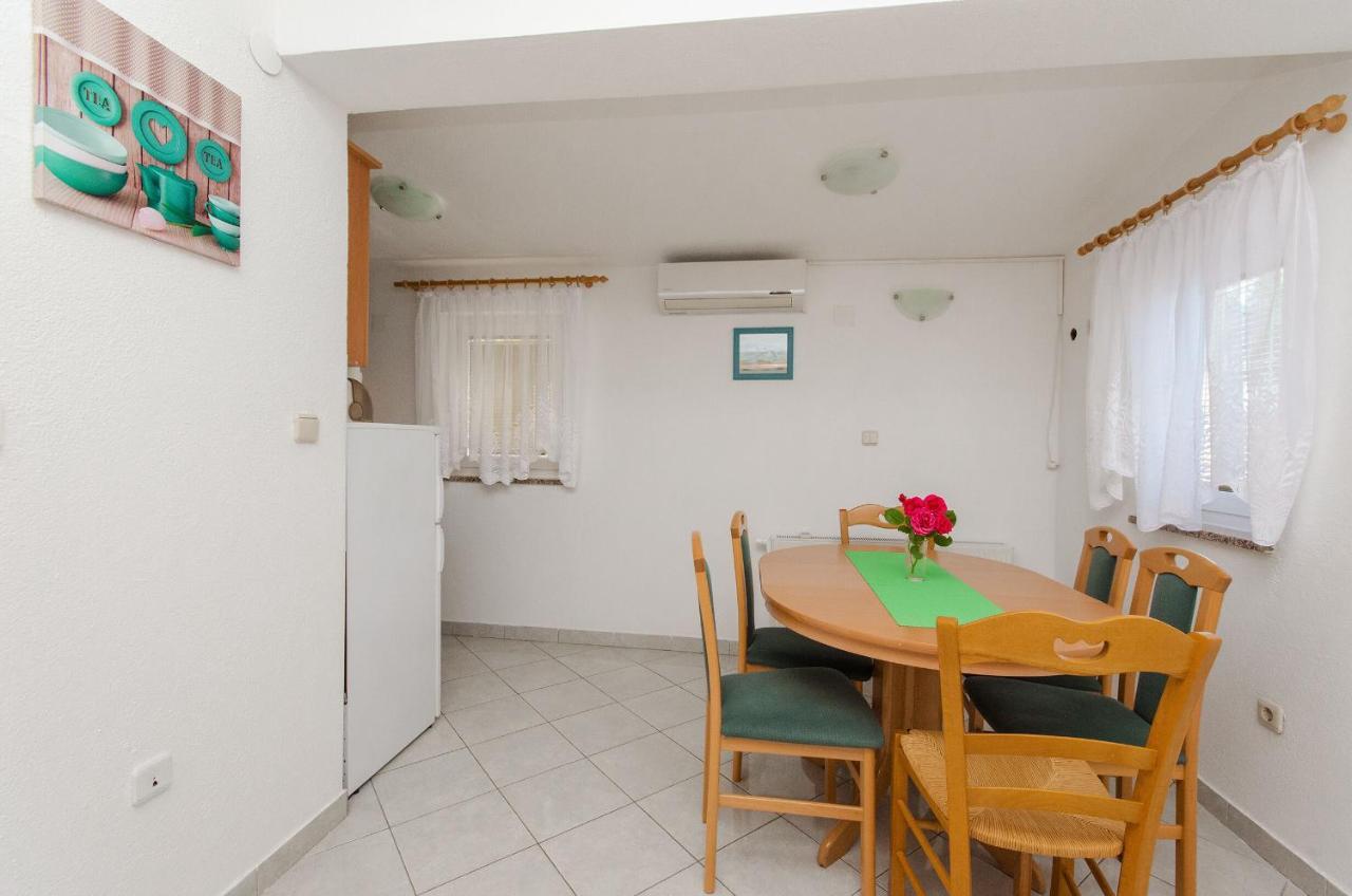 Apartments Marija Ivana Senj  Eksteriør bilde